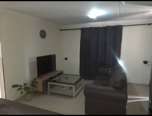 3 BEDROOM HOUSE FOR SALE IN WINDMILL PARK